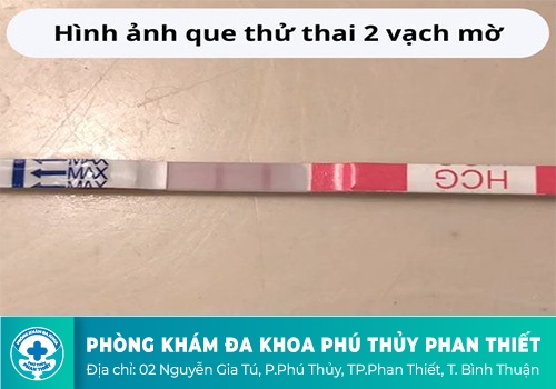 Que thử thai 2 vạch mờ